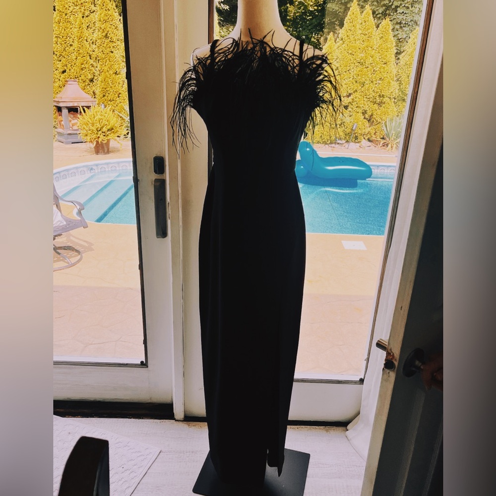 GORGEOUS OSTRICH FEATHER AQUA DRESS 🥀